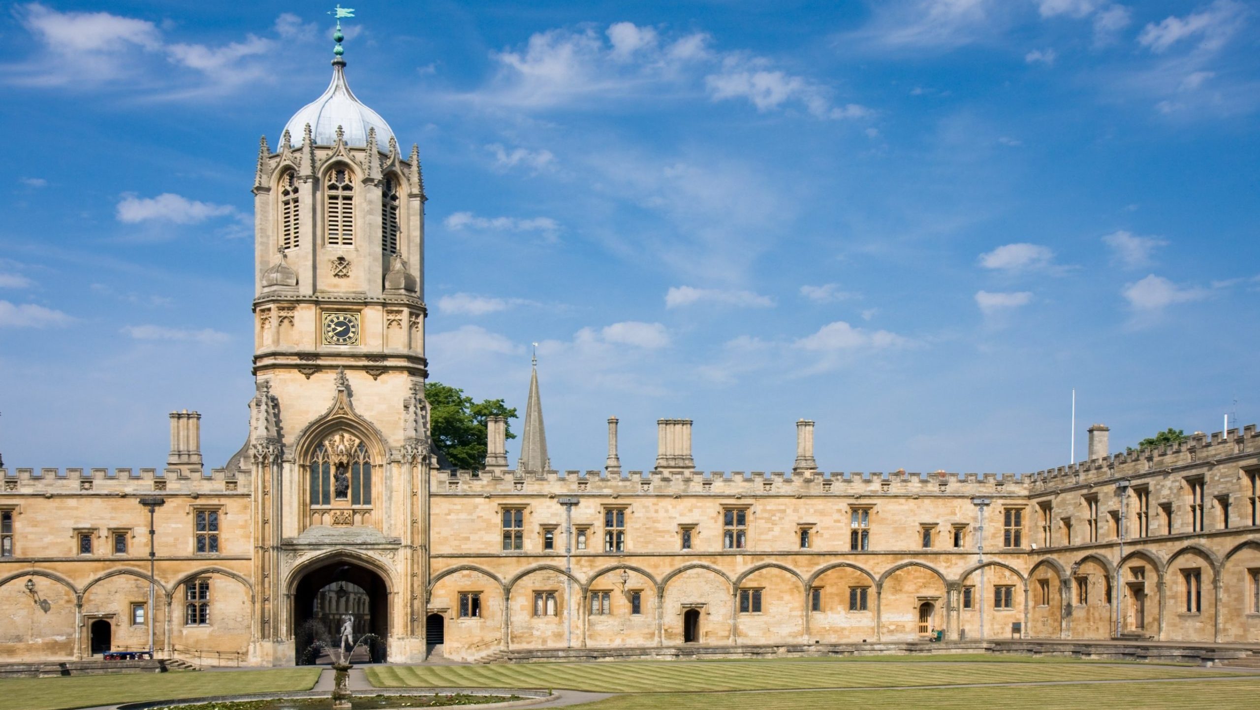 Christ Church building and quad