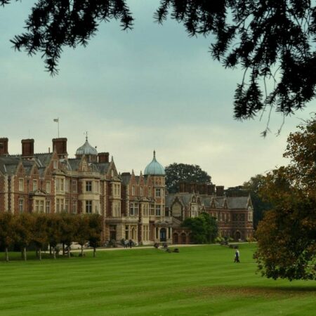 The Culture of the English Country House