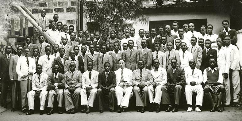 The Nigerian Educational Association Lagos Branch posing for a group photo with Mr Henry J Collins, MA (Oxon), Staff Tutor of the Oxford University Extramural Deligacy in 1948.