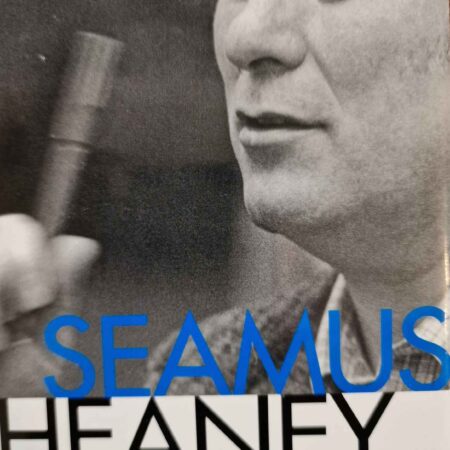 Opening Ground: Seamus Heaney's Early Poems