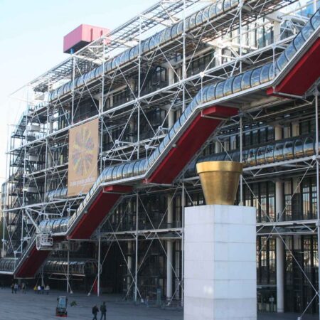 Modern Icons: British Architecture on the Global Stage